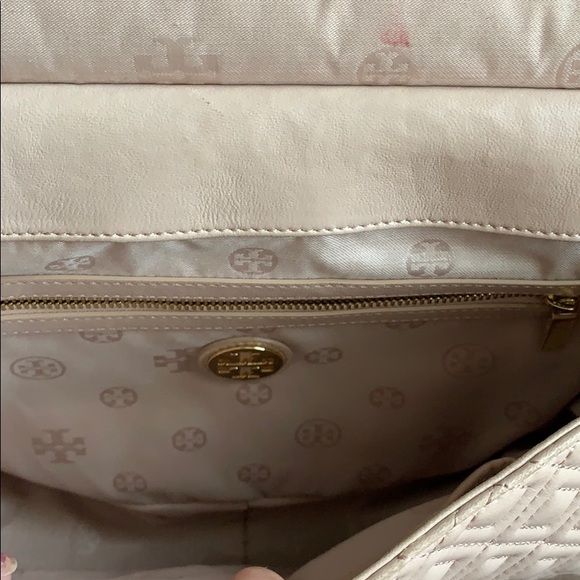 Tory Burch Marion quilted shoulder bag - Picture 6 of 8